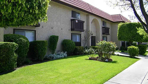 Whittier Santa Fe Apartments Photo 1