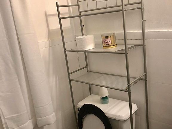 4th image of 7800 NE 10th Ct APT 1