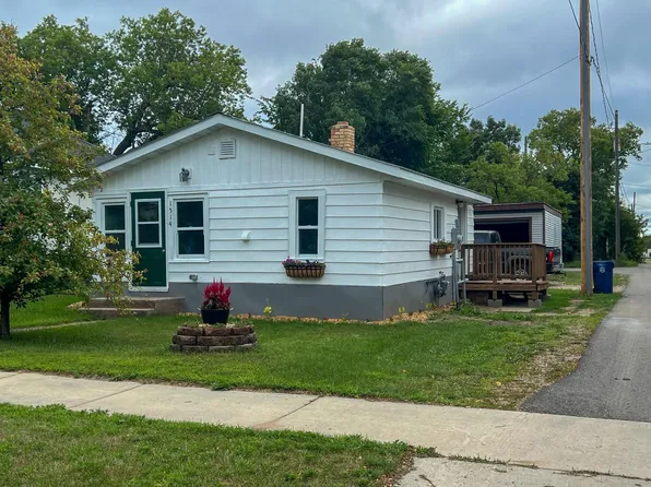1514 America Ave NW, Bemidji, MN 56601