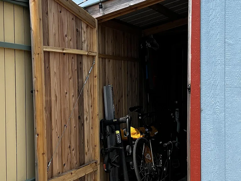 1109 Thomas St — Photo 10