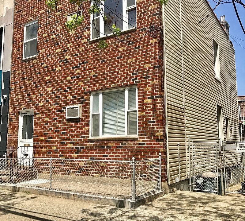 1st image of 2305 24th Ave