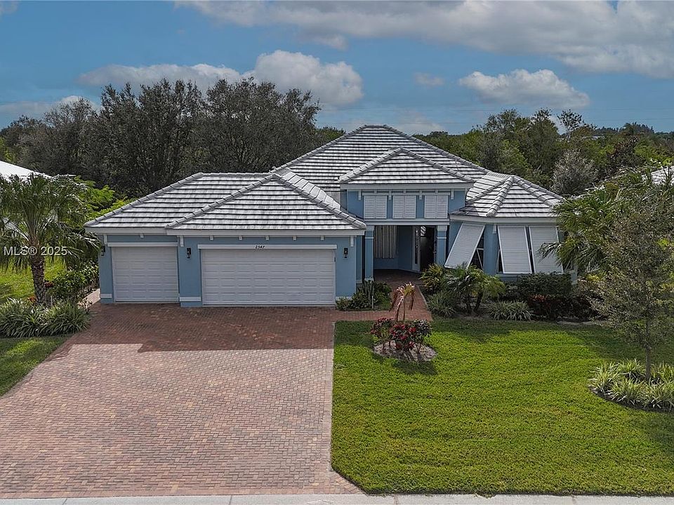 1st image of 2547 Saint Lucia Cir