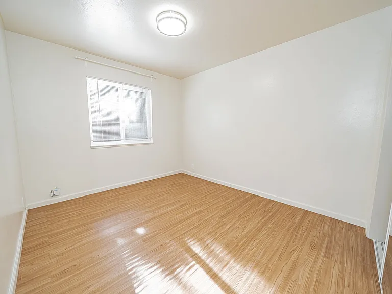 1734 Blake Street — Photo 12