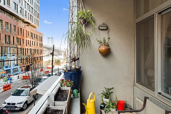 Sold by Corcoran | media 10