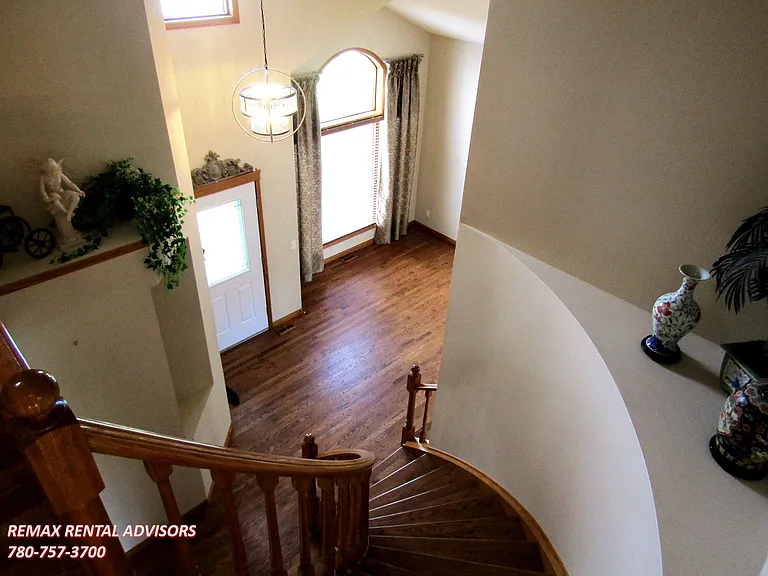 256 Edgebrook Rise NW — Photo 9