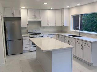 23835 S Kingston Rd NE, Kingston, WA 98346