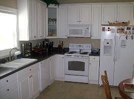 2nd image of 102 Clay Commons