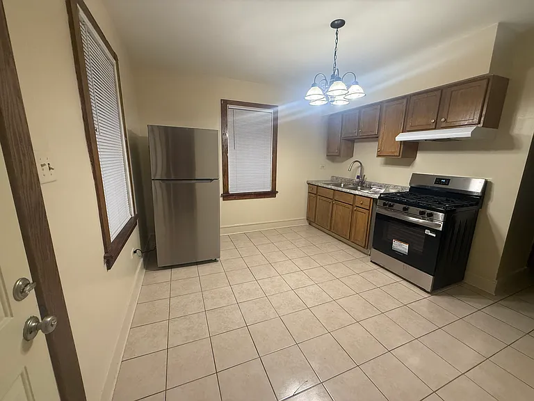 3730 W Lyndale St #2 — Photo 13