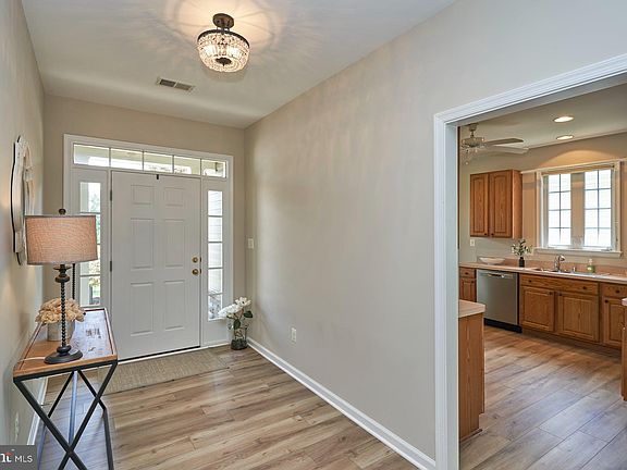3rd image of 6772 Arthur Hills Dr