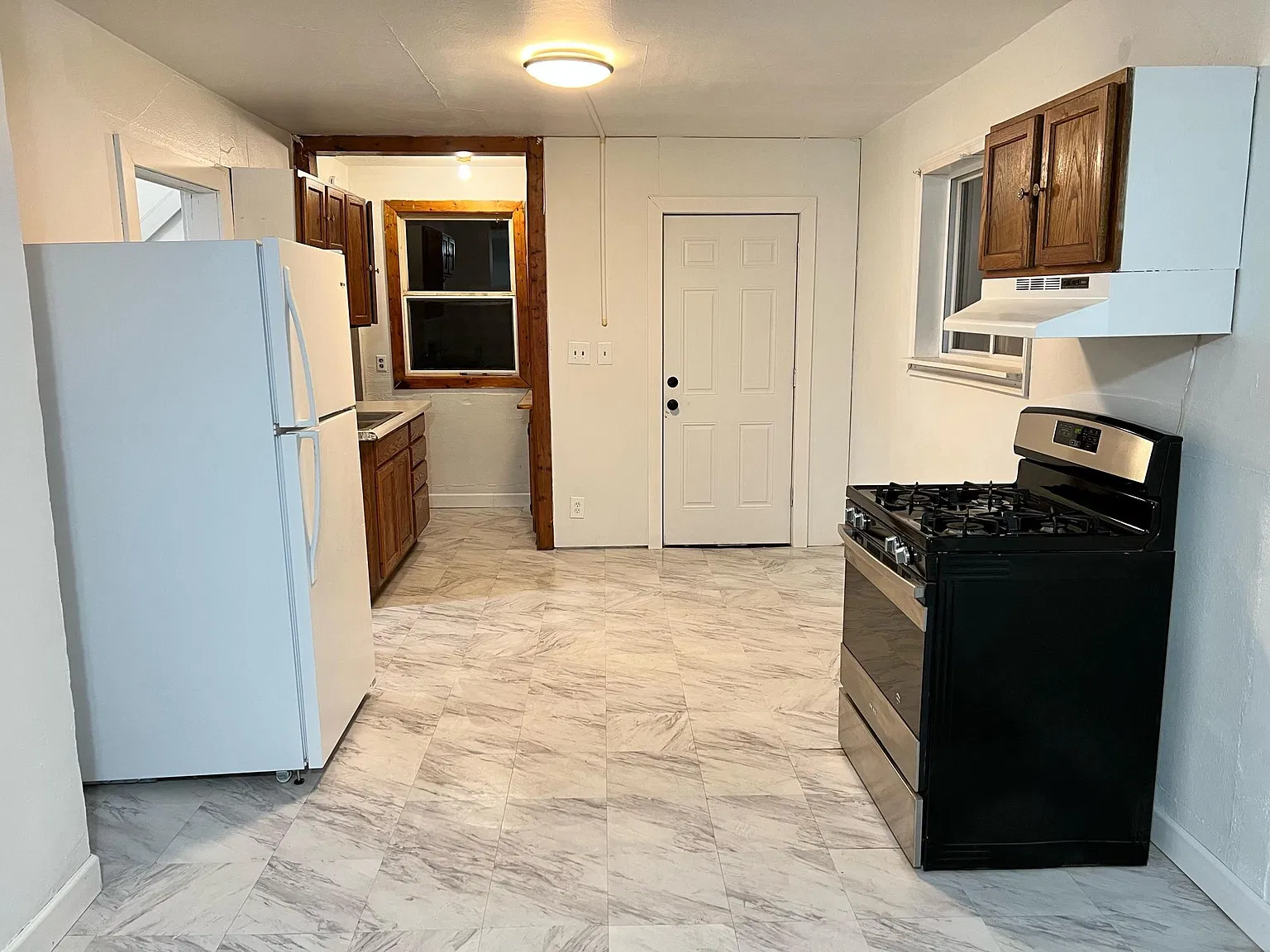 3 bed, 1648 sqft, $1,275 — Photo 4