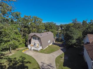 315 W Lakeview Dr, De Soto, MO 63020