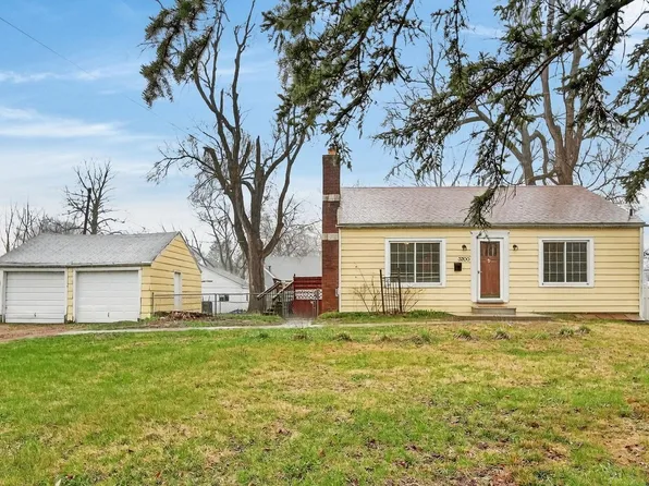 3200 47th St, Des Moines, IA 50310