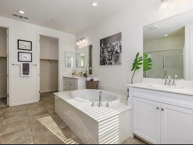 5649 Dublin Blvd — Photo 8