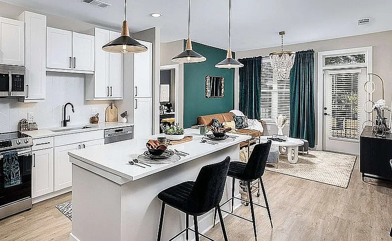Apartment for Rent — Photo 1