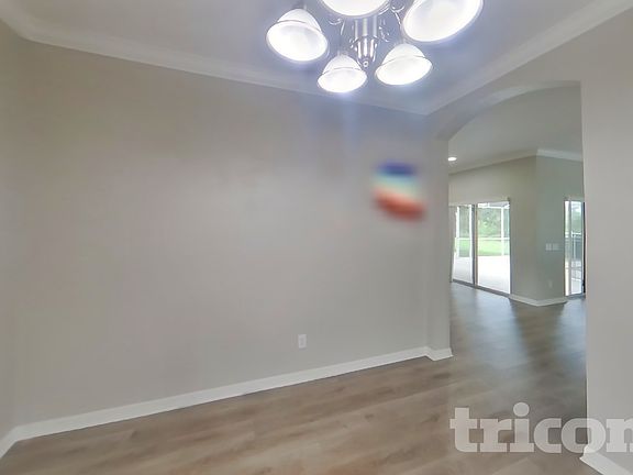 4th image of 16651 Midsummer Ln