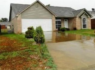 2800 N 56th Cir, Fort Smith, AR 72904