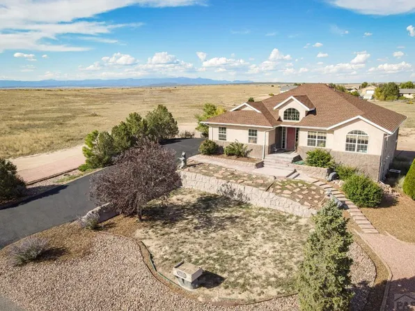 1125 W McCulloch Blvd N, Pueblo West, CO 81007