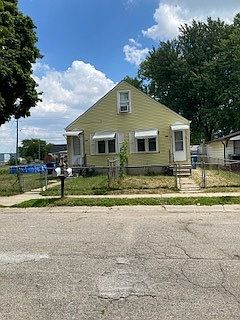 2nd image of 2409 S Lockburn St