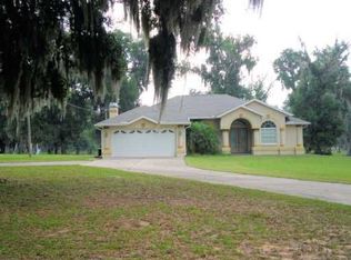 18744 Hamilton Rd, Dade City, FL 33523