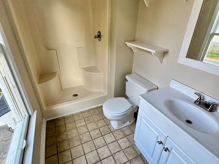 1332 Gravenhurst Cir — Photo 16