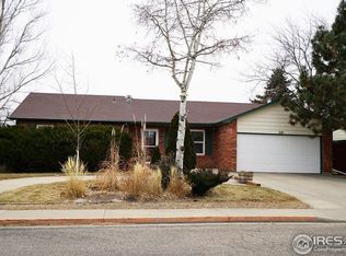 320 Edgewood Dr, Loveland, CO 80538