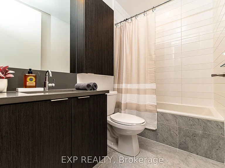 38 Iannuzzi St #Penthouse 03 — Photo 23