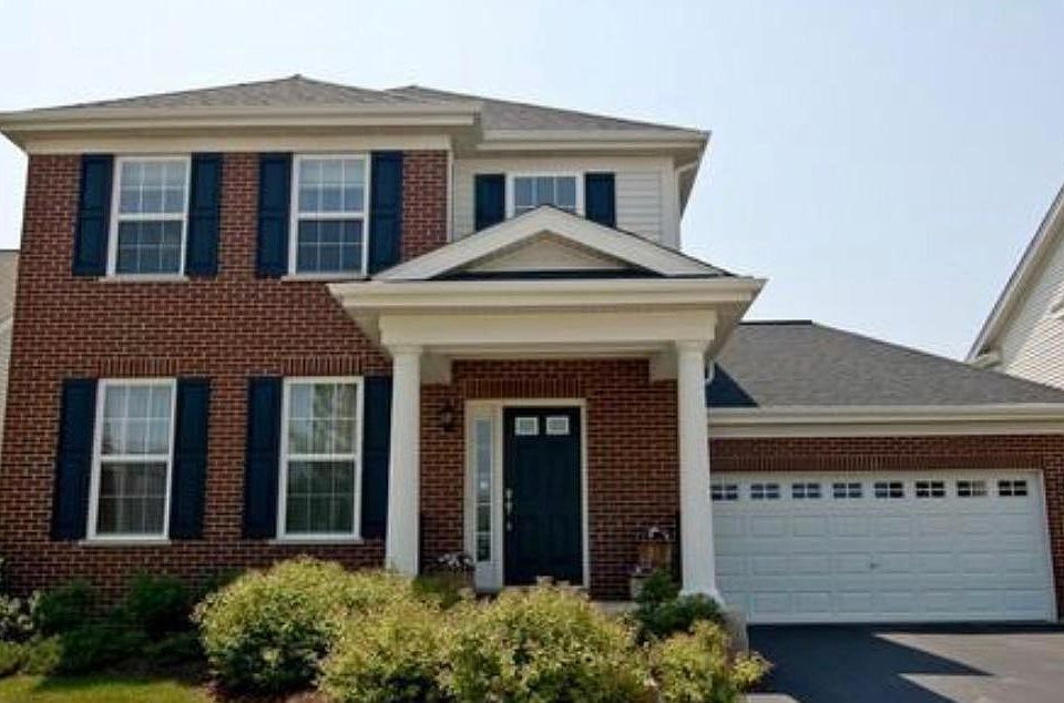 1st image of 279 Seaton Ct