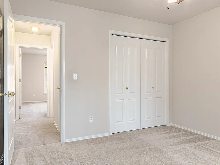 2182 E Clarene St — Photo 5