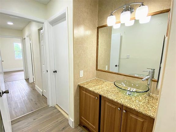 4th image of 2266 SW 81st Ave #2266