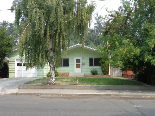 629 S I St, Lakeview, OR 97630