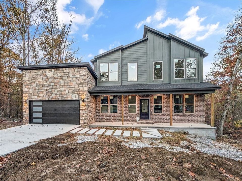 1st image of 21 Wrongton Dr