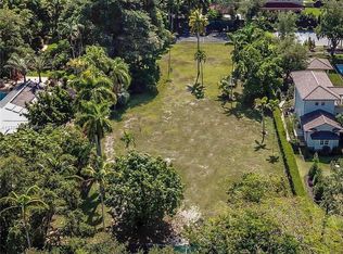 7315 SW 79th Ct, Miami, FL 33143