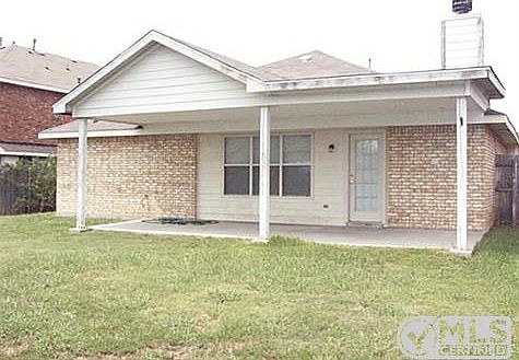 5th image of 1608 Wolf Creek Dr