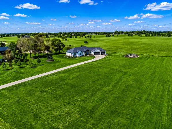 7990 E Farm Road 116, Strafford, MO 65757