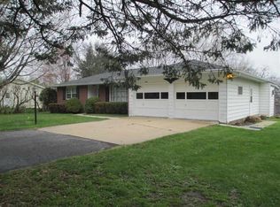 1041 Tinkham Trl, Baraboo, WI 53913
