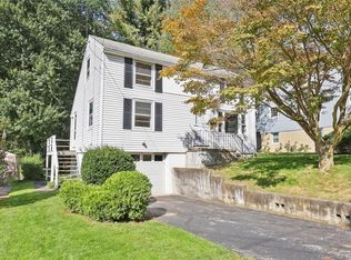 23 Glendenning St, Norwalk, CT 06851