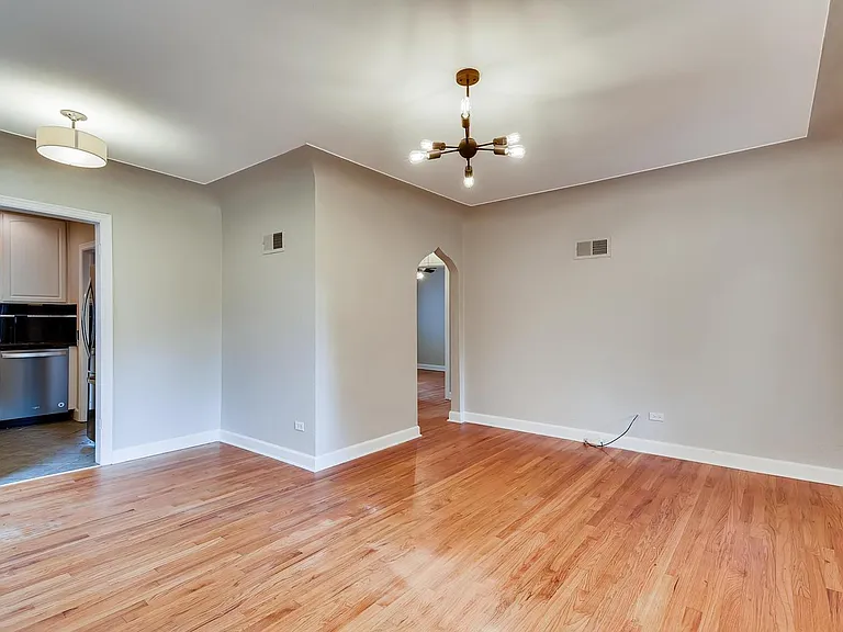 2665 N Raleigh St — Photo 3