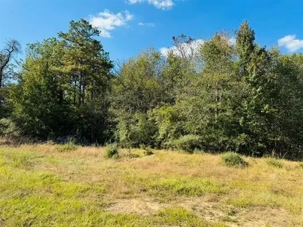 82 Lakeland Rnch, Hillister, TX 77624