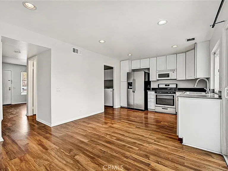 43 Alderwood #69 — Photo 13