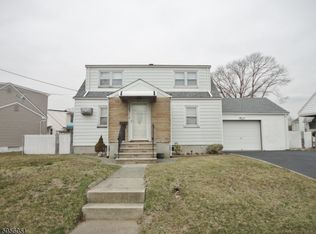 203 Platt Ave, Rochelle Park, NJ 07662