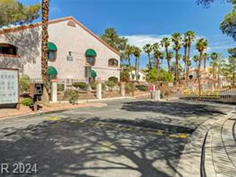 7570 W Flamingo Rd #125 — Photo 14