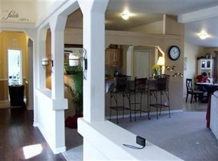 137 State Highway 217, Tijeras, NM 87059