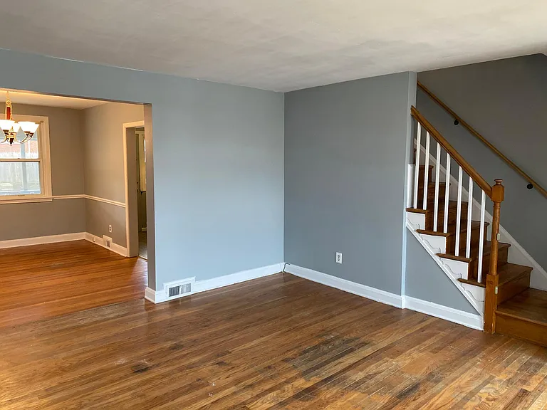 1769 Joan Ave — Photo 3