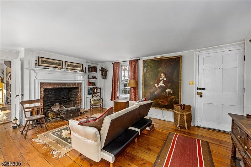 64 Center St Clinton NJ Zillow