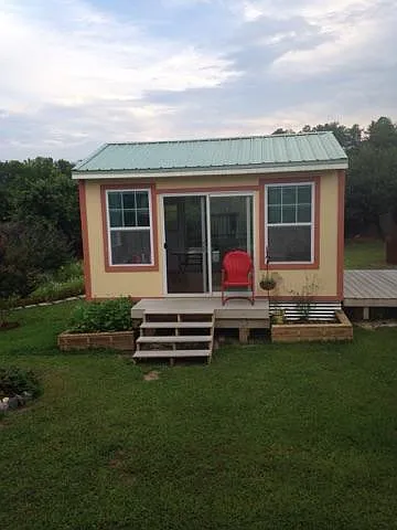 596 Lakeview Dr — Photo 10