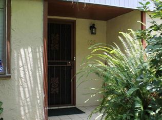 625 Oaks Hollow Ct #D2-1, Jacksonville, FL 32211