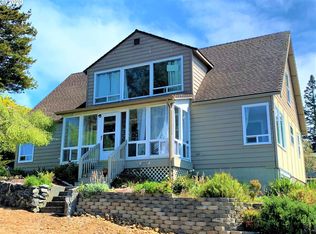 29767 Sutton St, Gold Beach, OR 97444