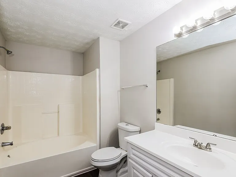 4080 Robin Cir — Photo 17