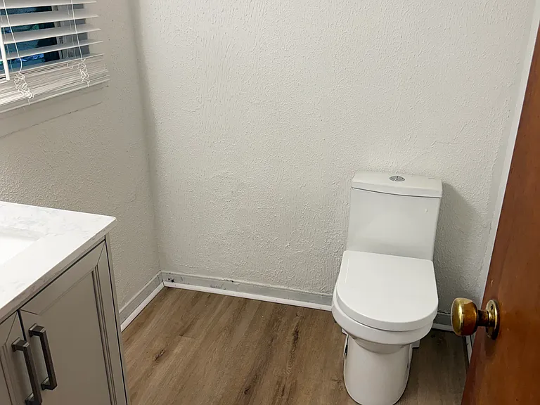 328 McLister Ave #1 — Photo 7