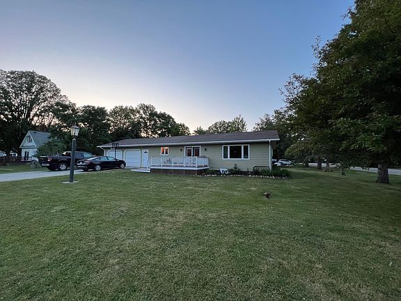 3rd image of 232 4th St